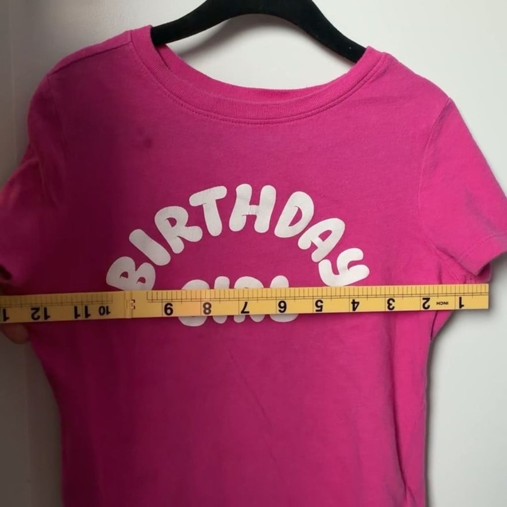 Old Navy Toddler Girl Birthday Girl Graphic T-Shirt_K38 - Picture 5 of 7
